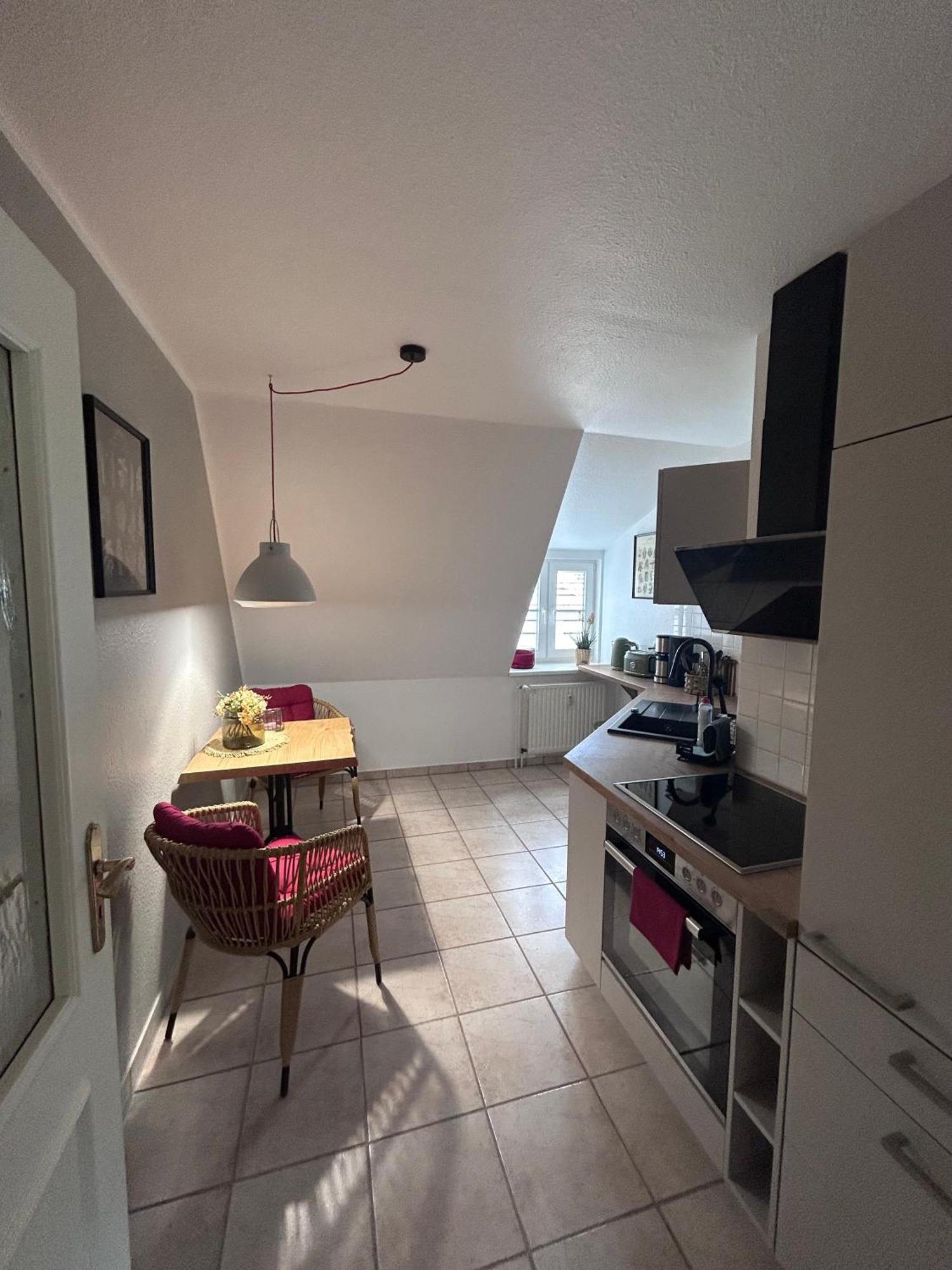 Apartment 4 Wunderschoene Im Kavaliershaus Schwerin (Mecklenburg-Vorpommern)