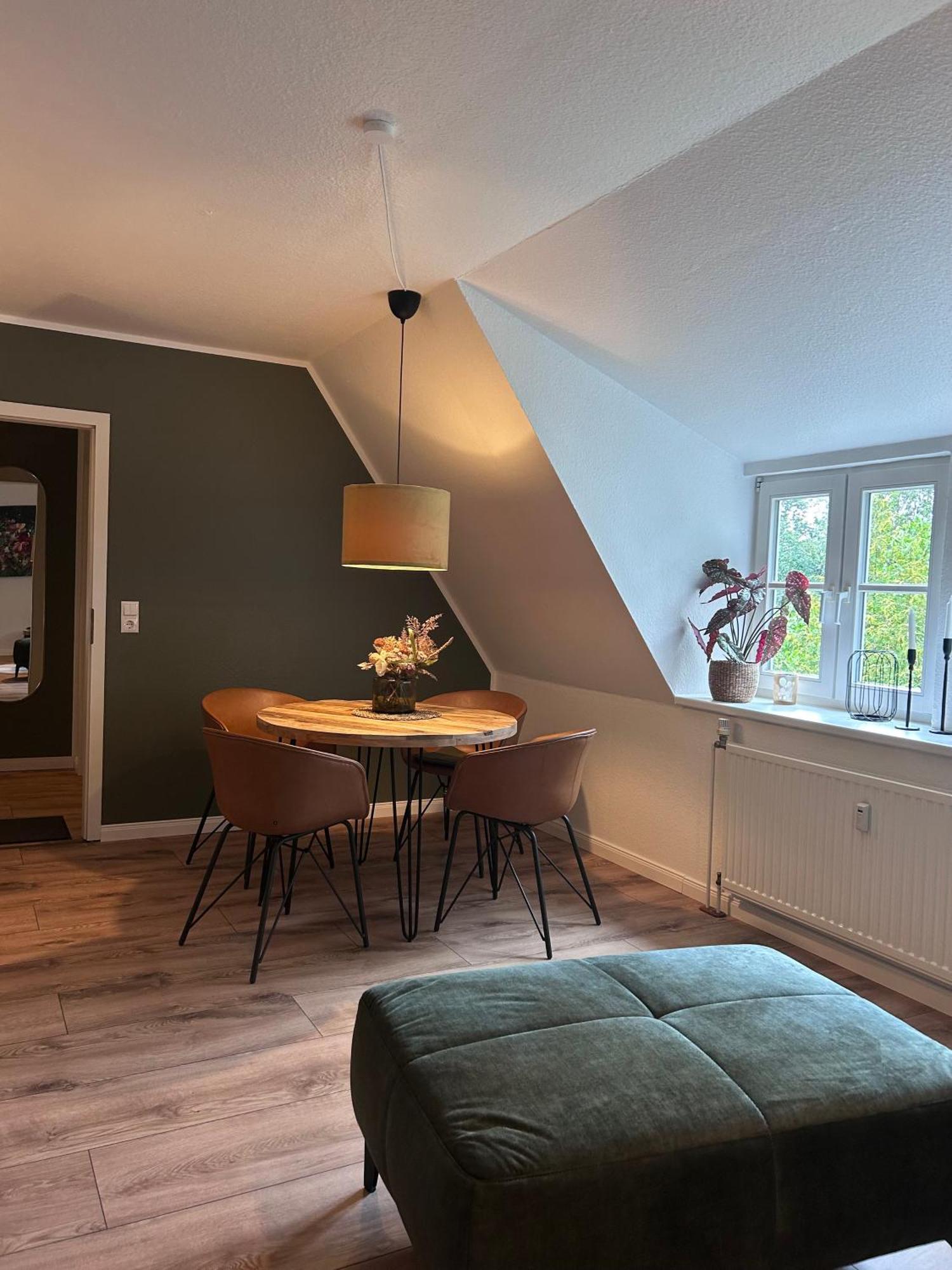 Apartment 4 Wunderschoene Im Kavaliershaus *